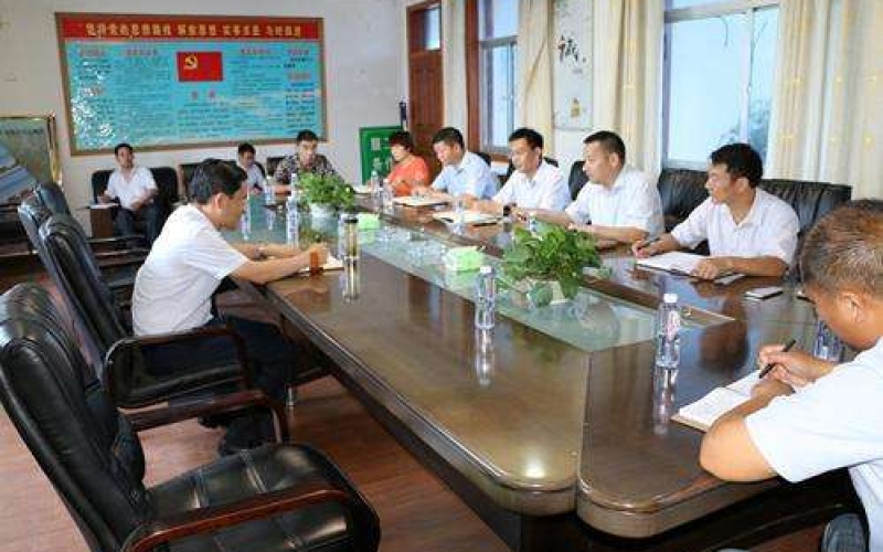 市领导访问江苏海信印务生产基地